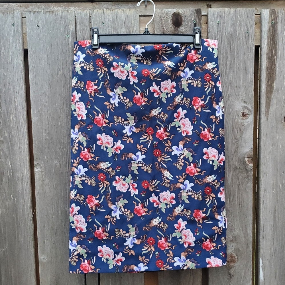 Philosophy Floral Skirt, US 10. - Picture 1 of 4